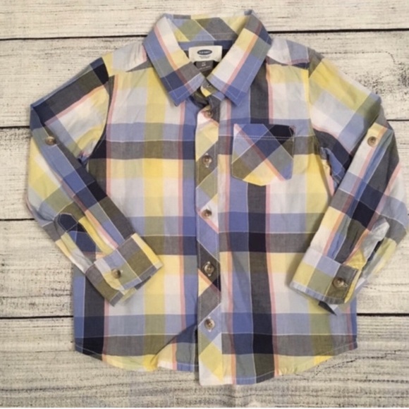 Old Navy Other - Old Navy button down size 4T boys